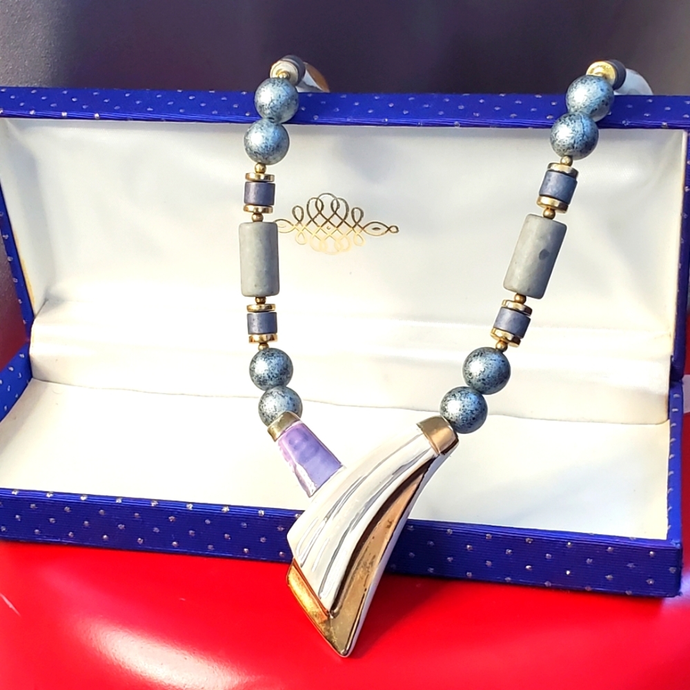 Vintage Japanese necklace‎